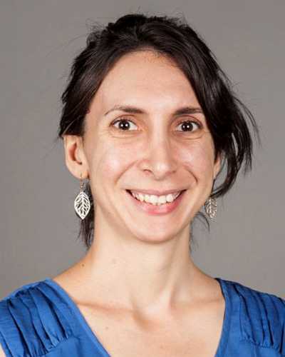 Dr Leah Cave 