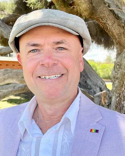Prof Stephan J Lund 